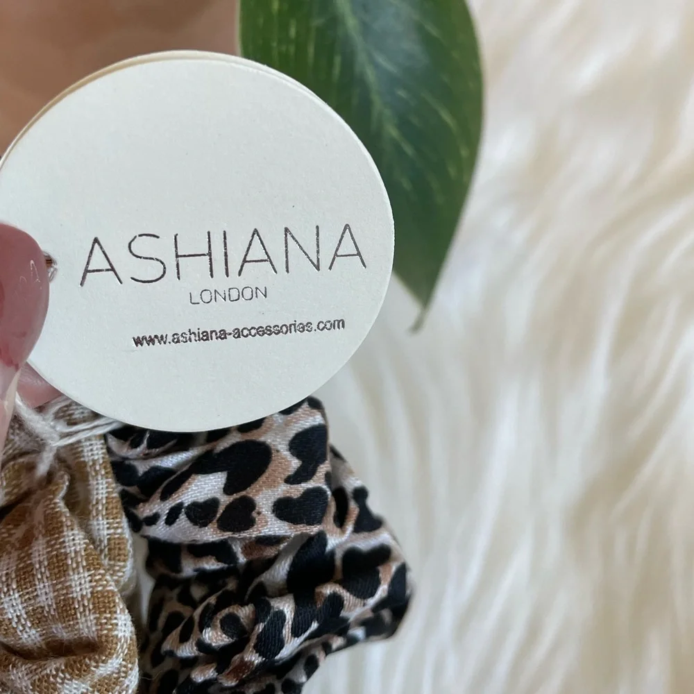 Set of Ashiana Hair Scrunchies